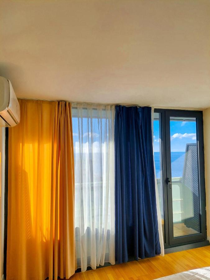 Orbi City In バトゥーミ エクステリア 写真